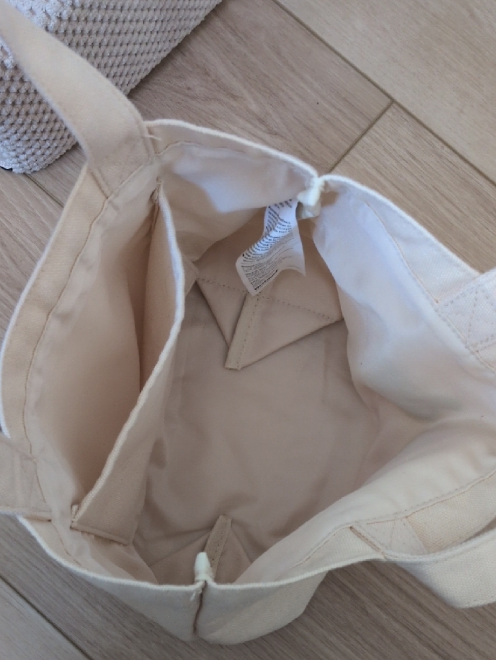Sonny Angel Kiss Kiss Tote Bag - Picture 3 of 9